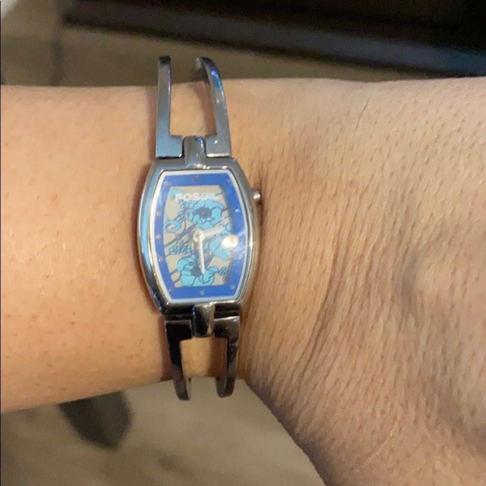 💞Limited time Sale💞 Fossil watch